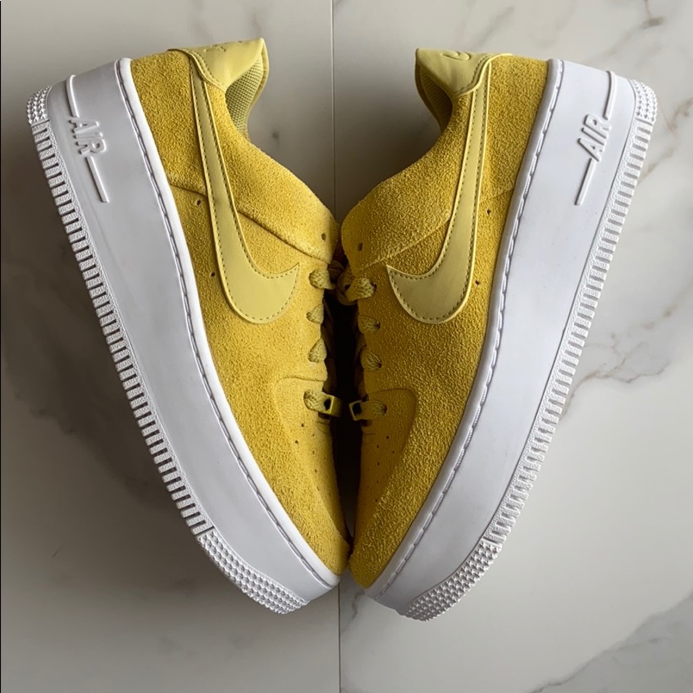 NWT Nike Air Force 1 sage - Picture 3 of 8